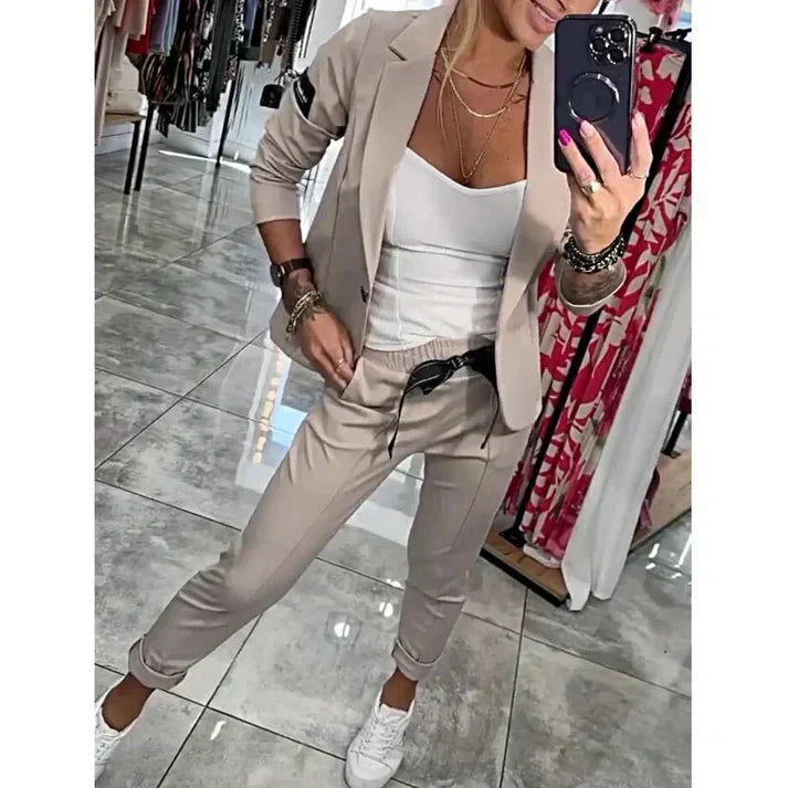 Rona | Tailor-Made Set Blazer with Lightweight Pants
