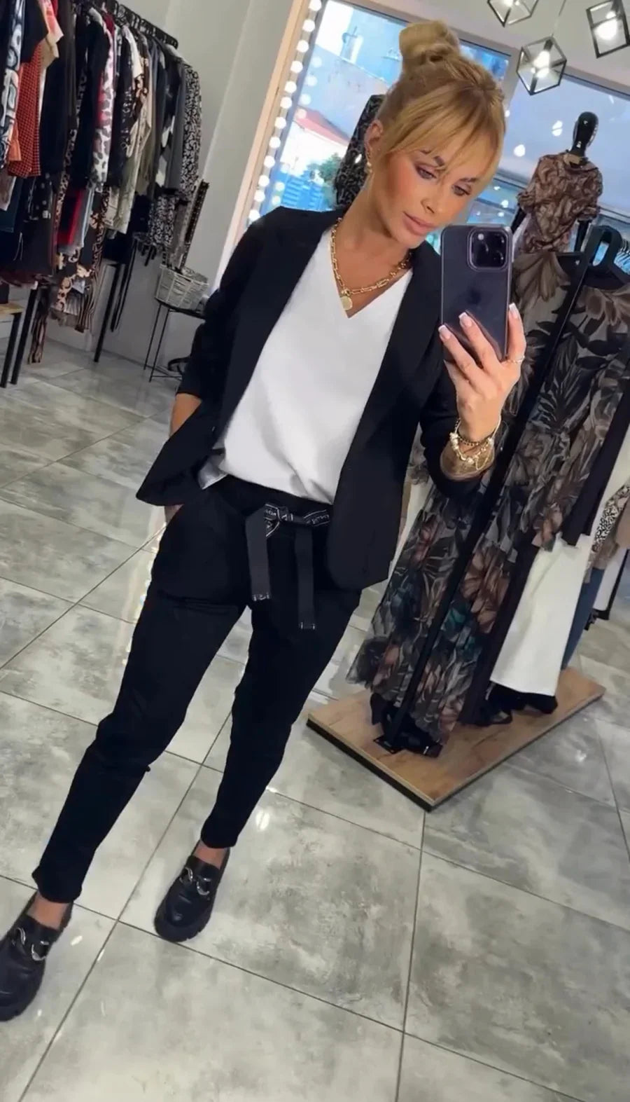 Rona | Tailor-Made Set Blazer with Lightweight Pants