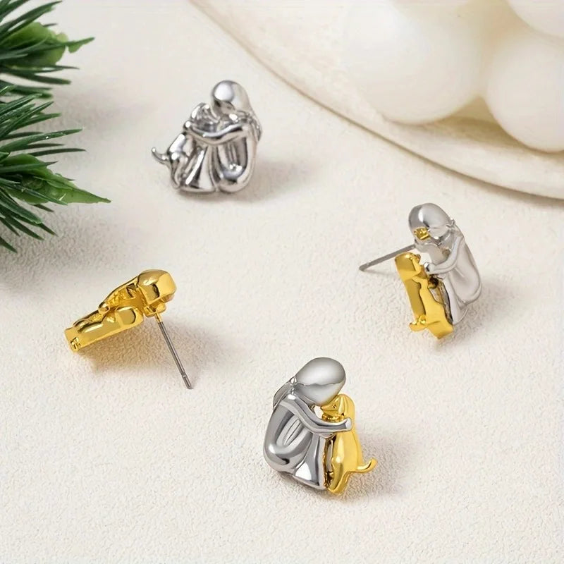 Unconditional | Earring with dog hug